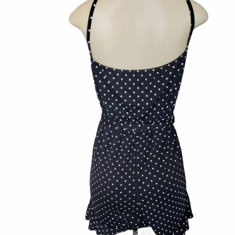 Plus Size Spaghetti Strap Romper Jumpsuit Black & White Polka Dot Size 1X - Picture 4 of 5